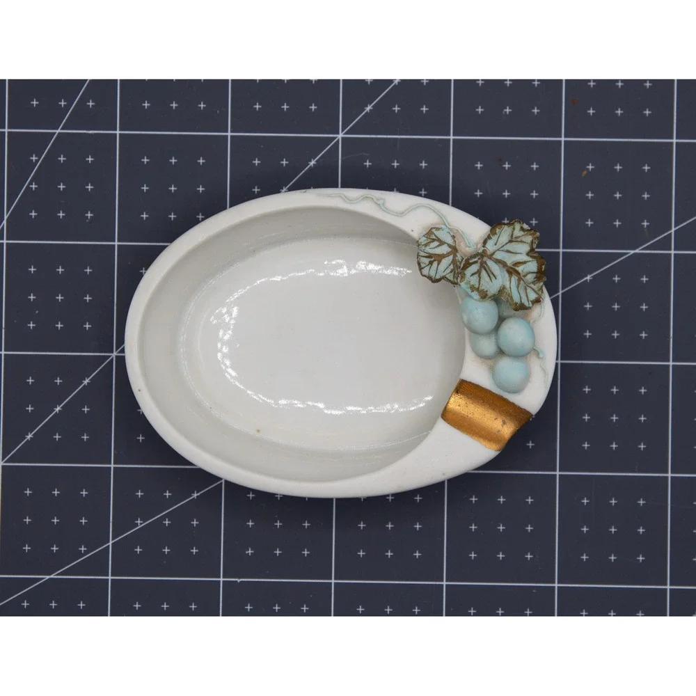 Vintage Lefton China Hand Painted Porcelain Grape Trinket Dish Ashtray Gold 2458